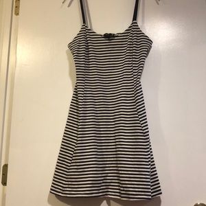 🌸 Striped Cotton Dress